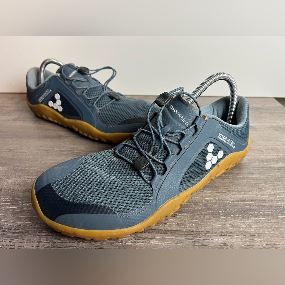 Vivobarefoot Mens size 43/US 10 Primus Trail Sneakers